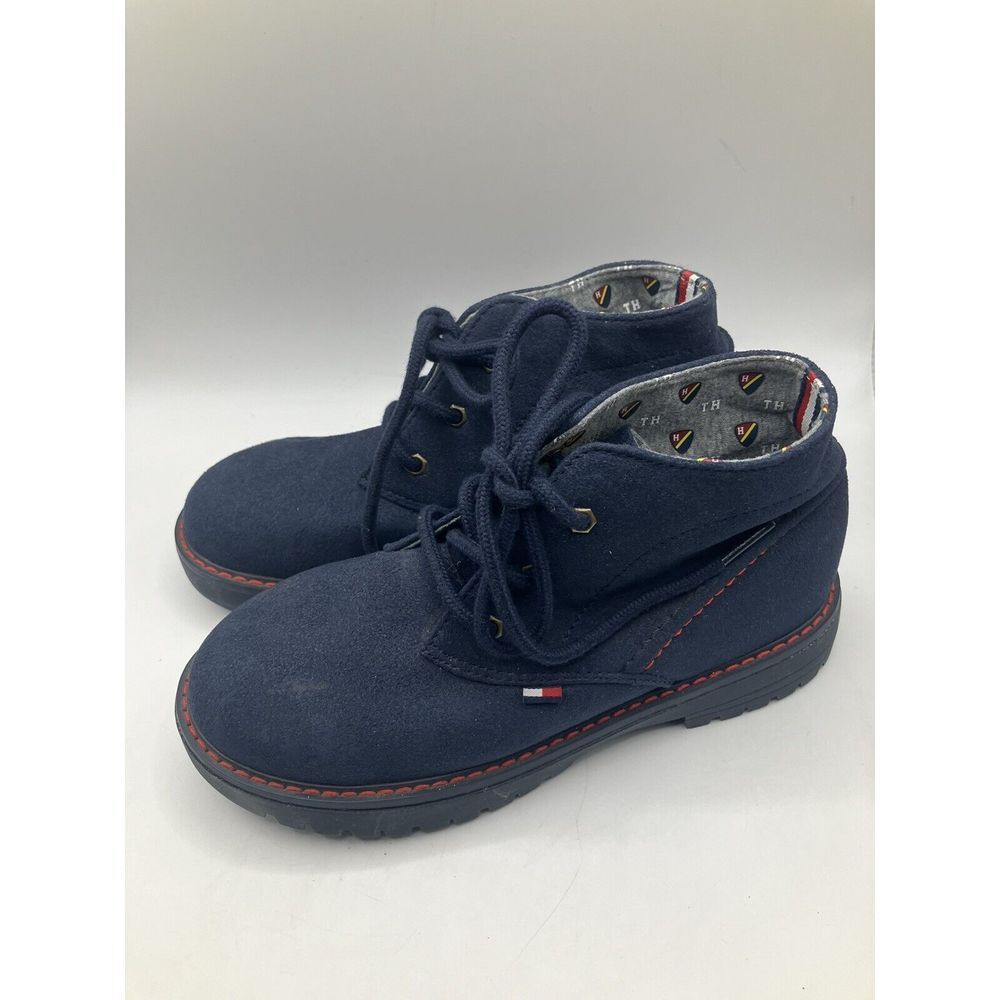 Tommy Hilfiger Boys Blue Suede Red Top stitch Lace Up Chukka Boots Shoes SZ 1 -M - Picture 2 of 6